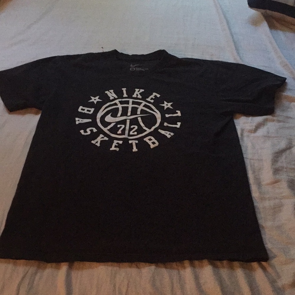 Nike T-shirt